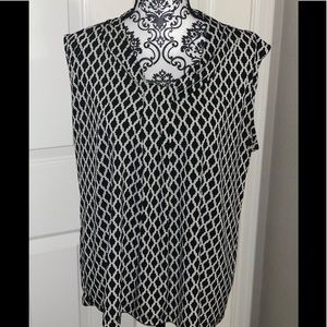 Dana Buchman Sleeveless blouse